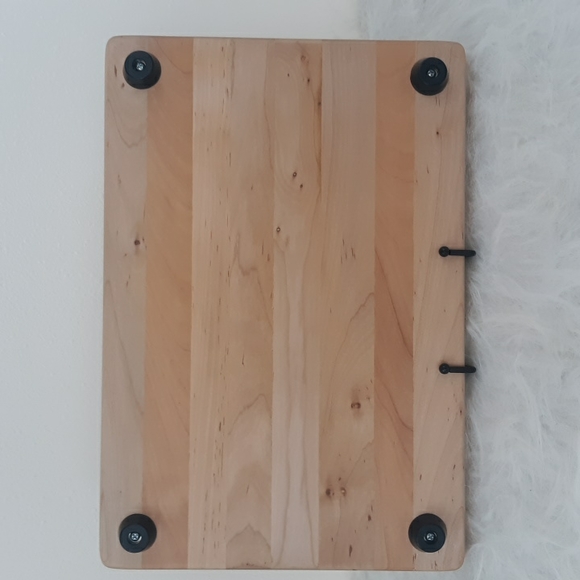 Solid Hardwood Maple Servingboard - Picture 3 of 3